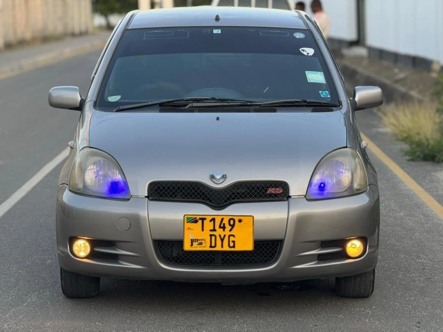 Toyota Vitz RS 2002 (1290cc) Mint Condition