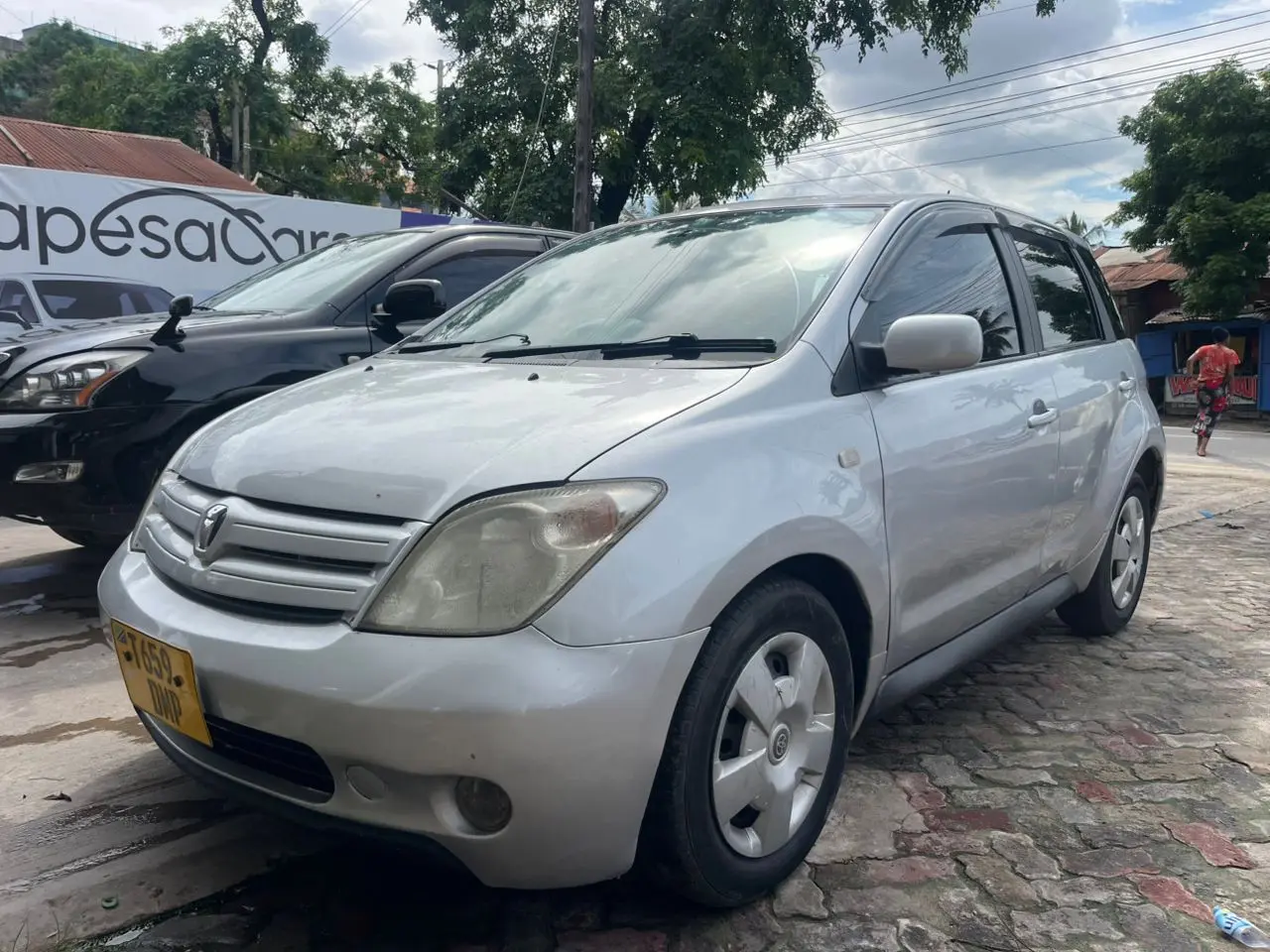 Toyota Ist 2005 Silver (DMP) thumbnail 3