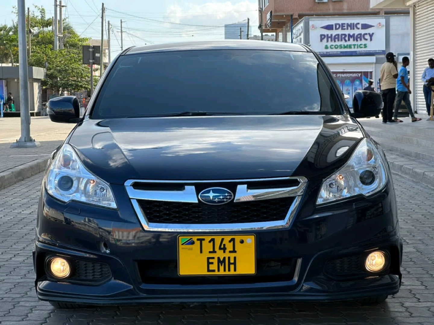 Black 2012 Subaru Legacy Sedan 2490cc (Reg EMH)
