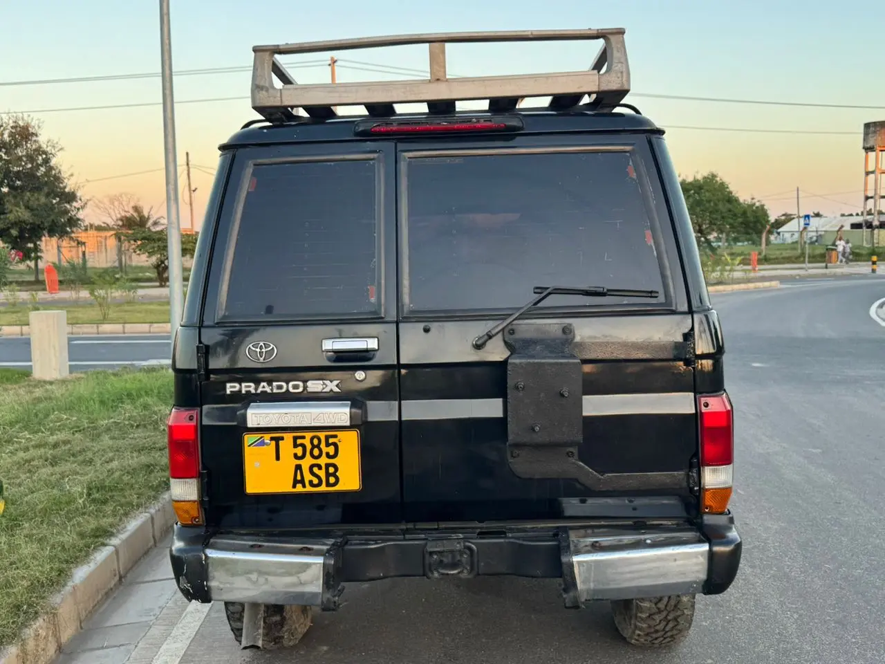 Toyota Land Cruiser Prado 1992 thumbnail 5