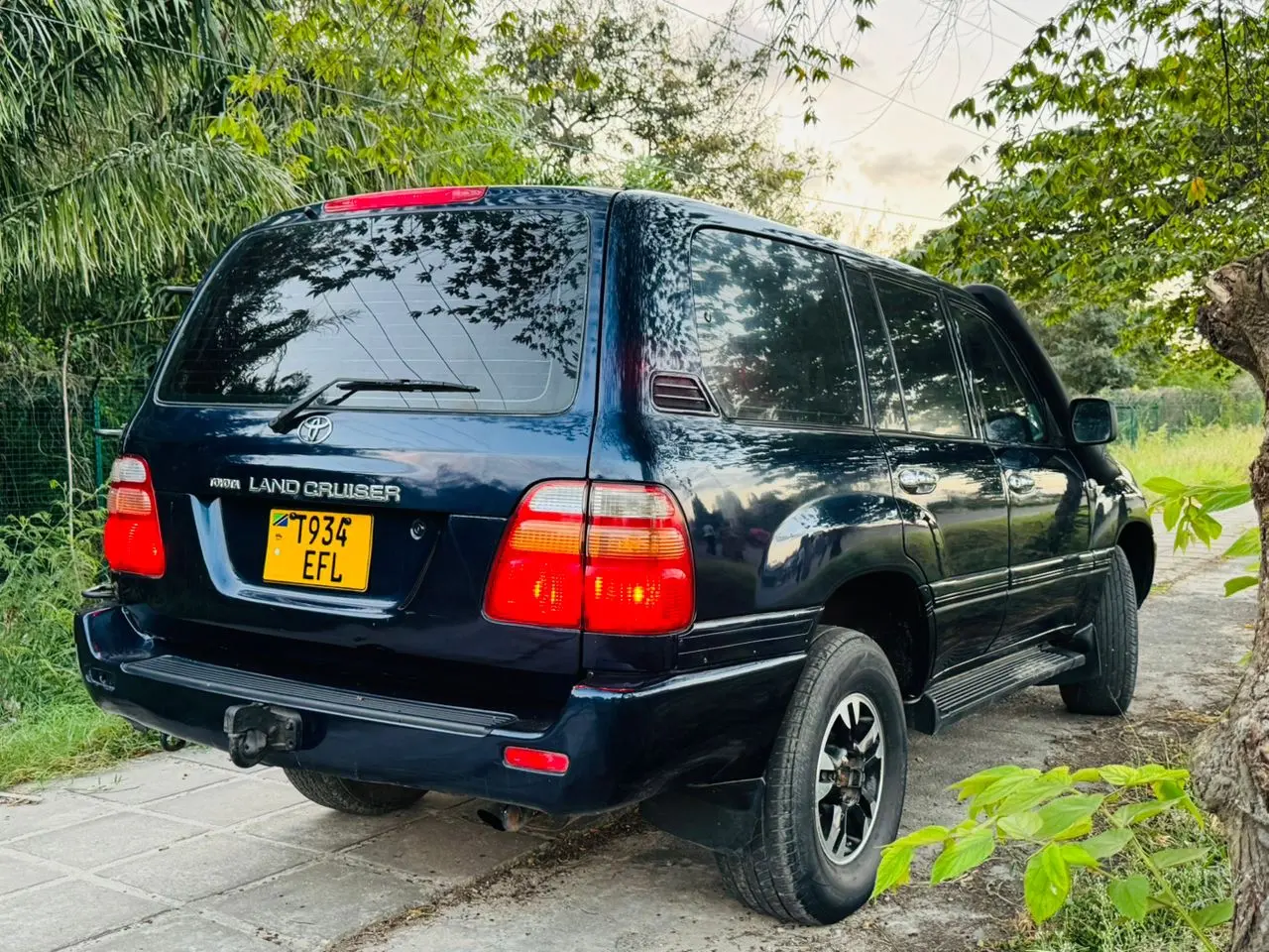 Toyota Land Cruiser Prado 1992 thumbnail 6