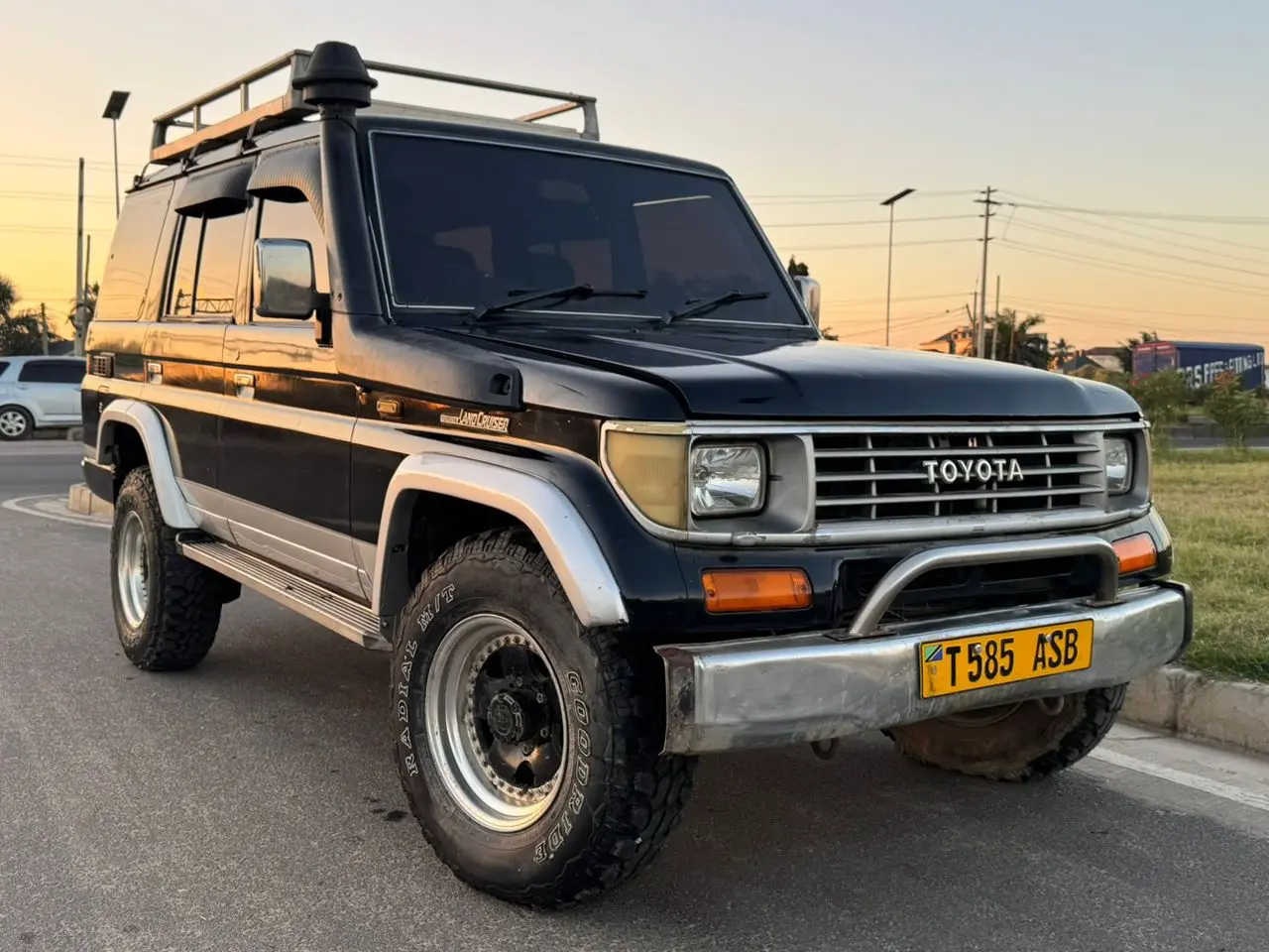 Toyota Land Cruiser Prado 1992 thumbnail 8