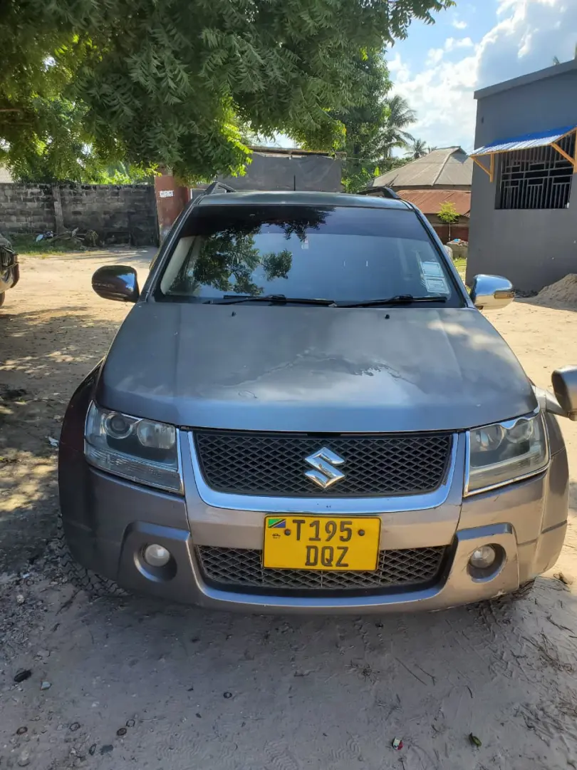 Suzuki Escudo (Vitara) SUV