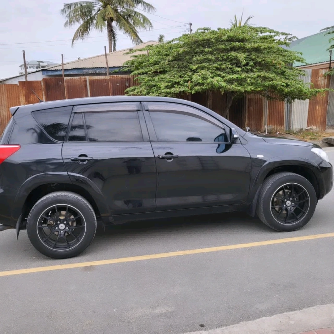 Toyota RAV4 2006 Model Black thumbnail 4