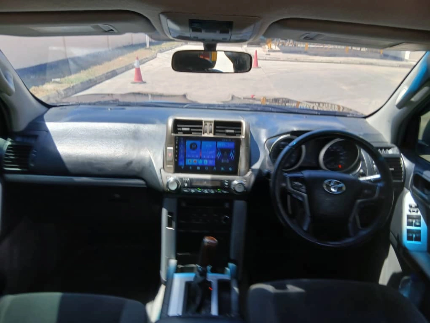 Toyota Land Cruiser Prado 150 2018 Automatic thumbnail 8
