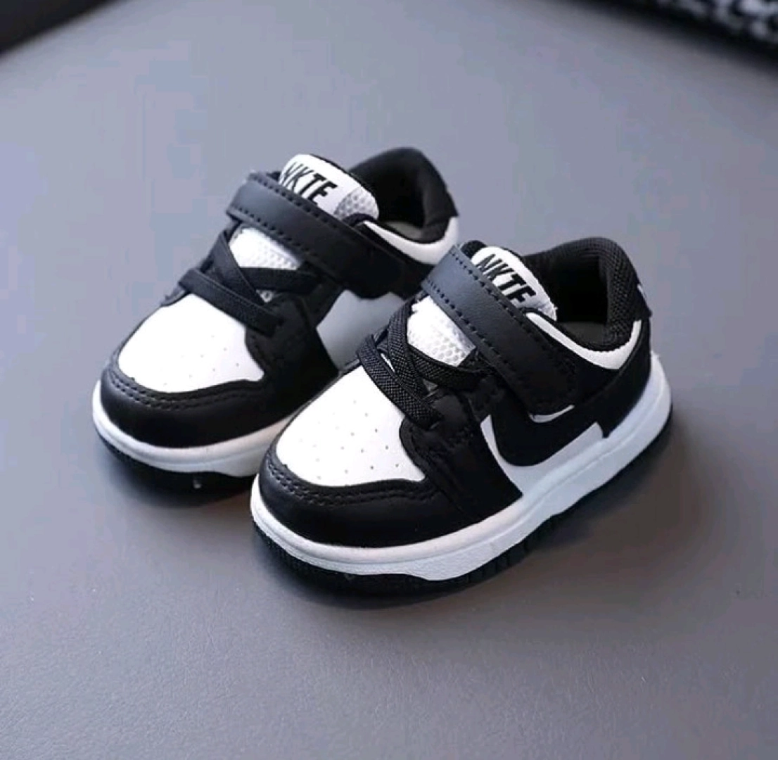 Kid's Black and White Toddler Sneakers
