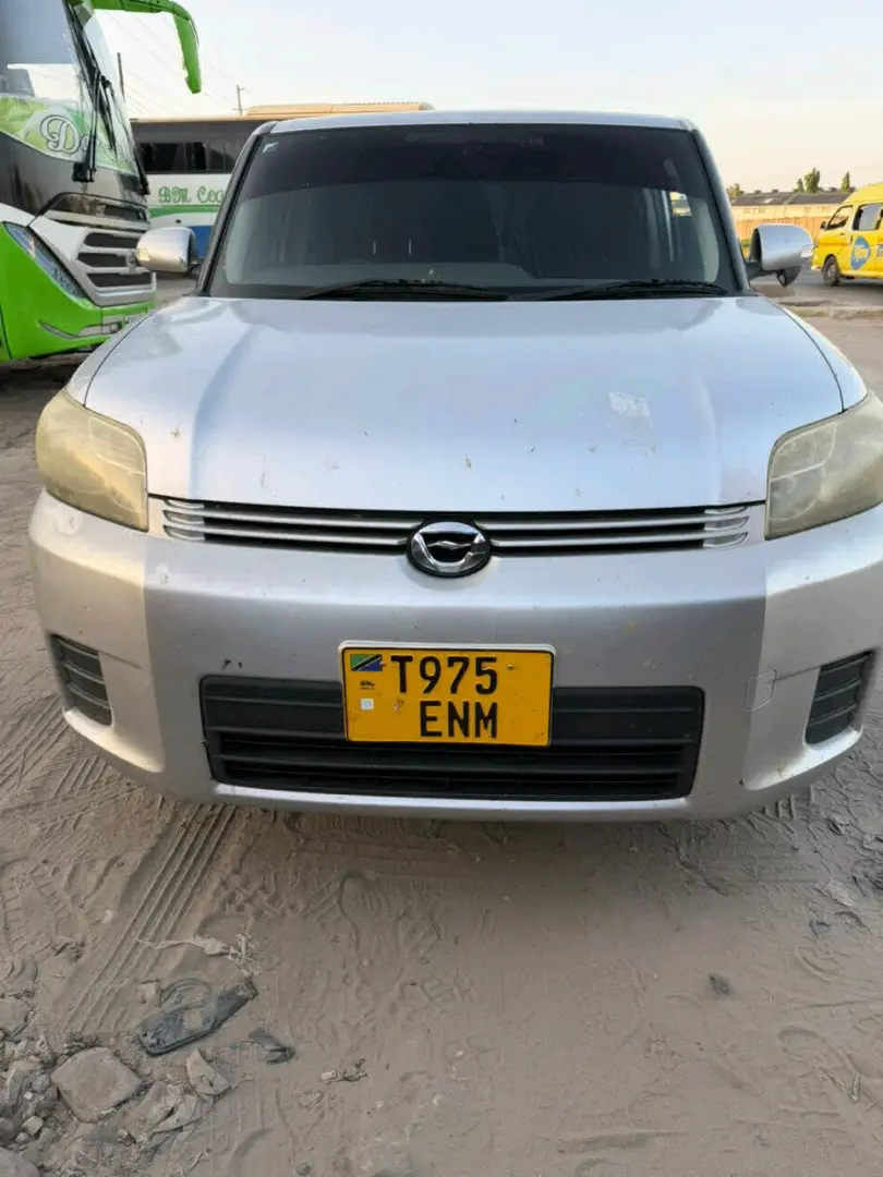 Toyota Rumion 2008 Silver 1NZ Engine