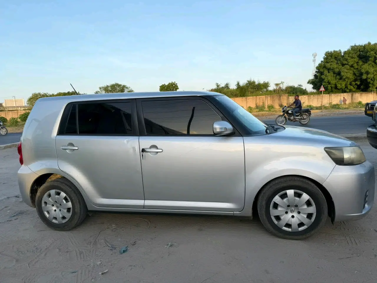 Toyota Rumion 2008 Silver 1NZ Engine thumbnail 4