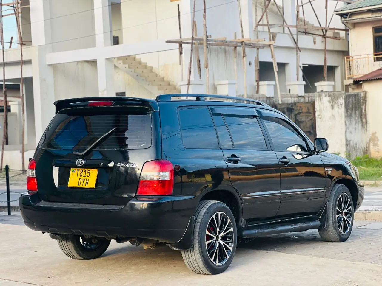 Toyota Kluger V 2006, Black, Low Mileage thumbnail 6