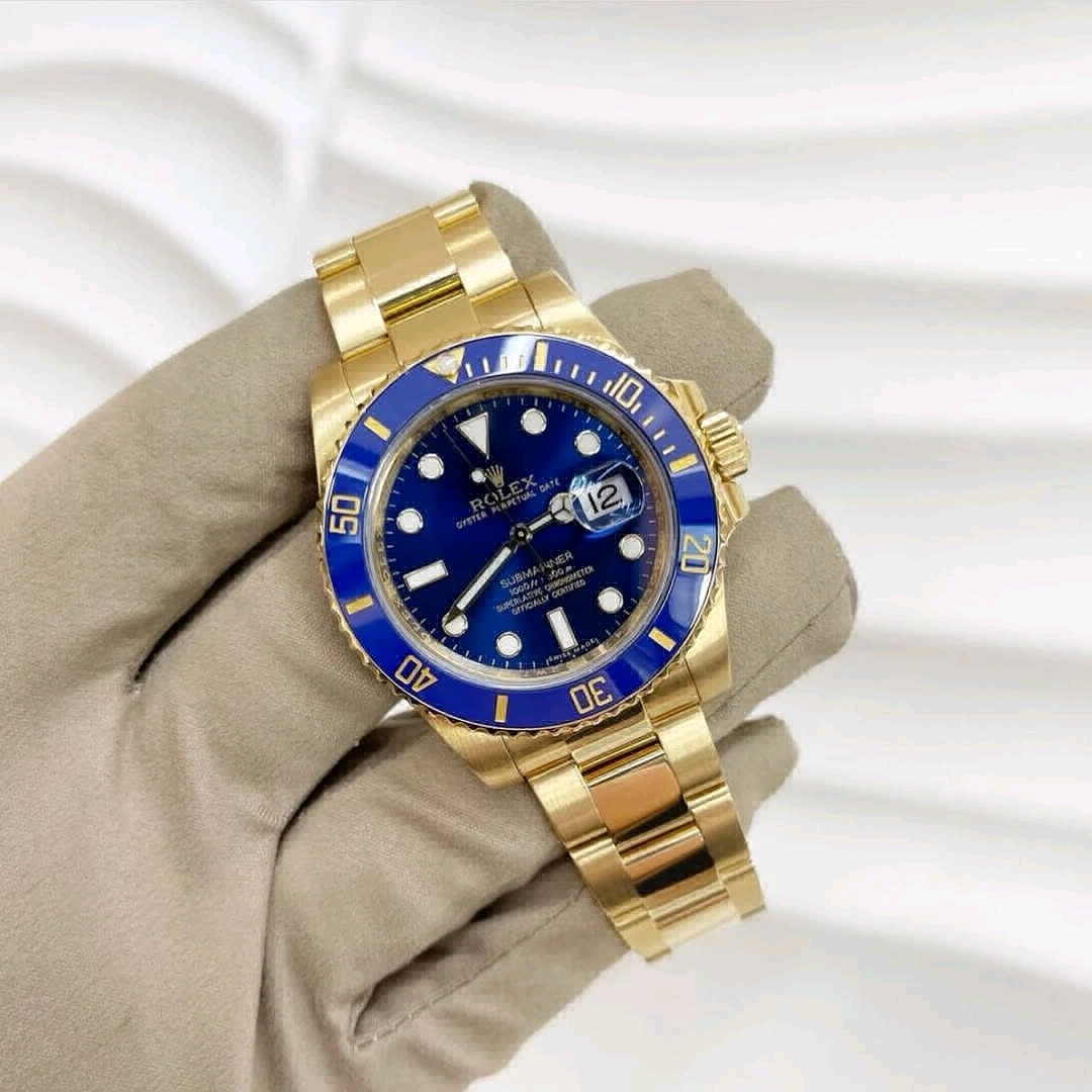 Rolex Submariner Automatic Analog Watch Gold/Blue