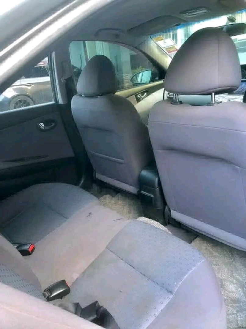 Nissan Primera DCS 2002 Automatic Sedan thumbnail 5