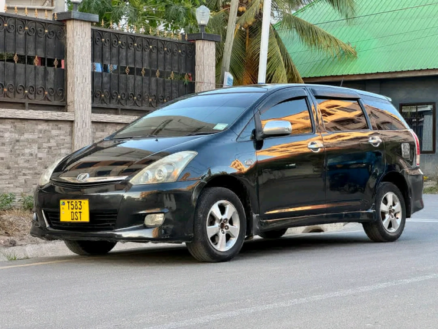 Black Toyota Wish 2005 Full AC (Reg No. DST) thumbnail 4