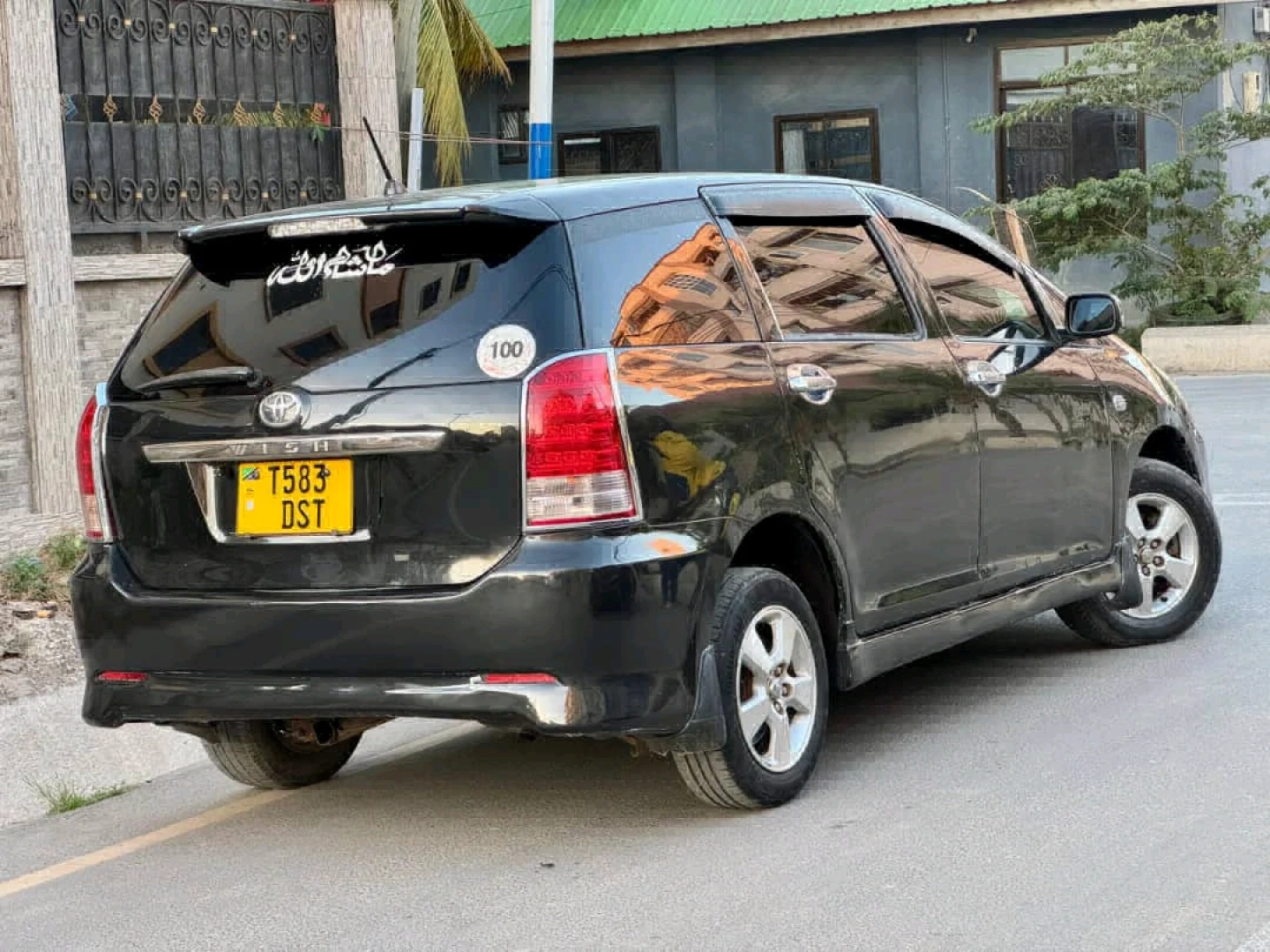 Black Toyota Wish 2005 Full AC (Reg No. DST) thumbnail 5