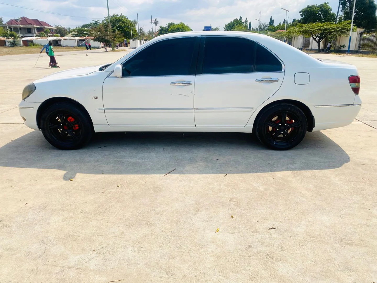 Toyota Brevis 2003, 1JZ Engine, Full AC, Delivery Available thumbnail 5