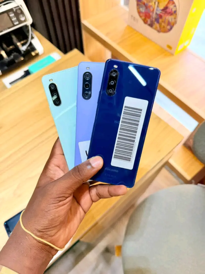 Sony Xperia 10v, 5iii & 5iv 5G (128GB)