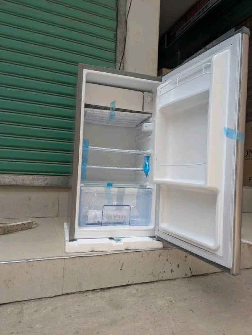 ADH 100L Mini Fridge with Top Freezer thumbnail 3