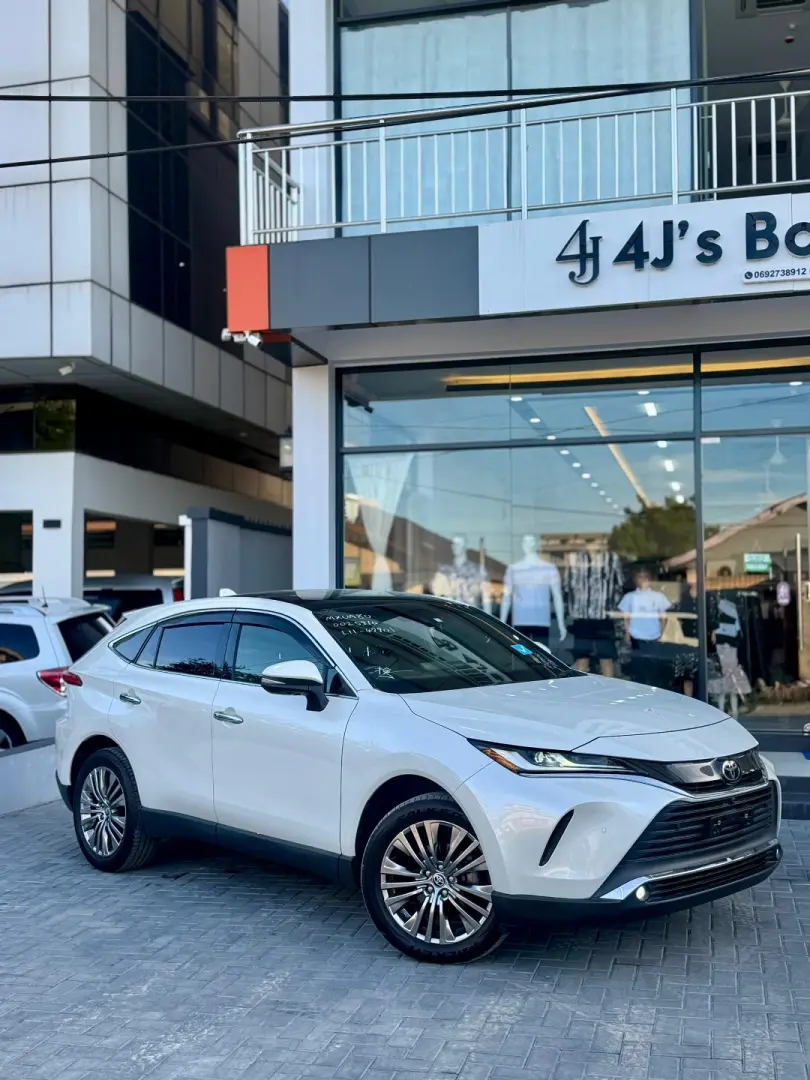 Toyota Harrier 2020/2021 - White thumbnail 2