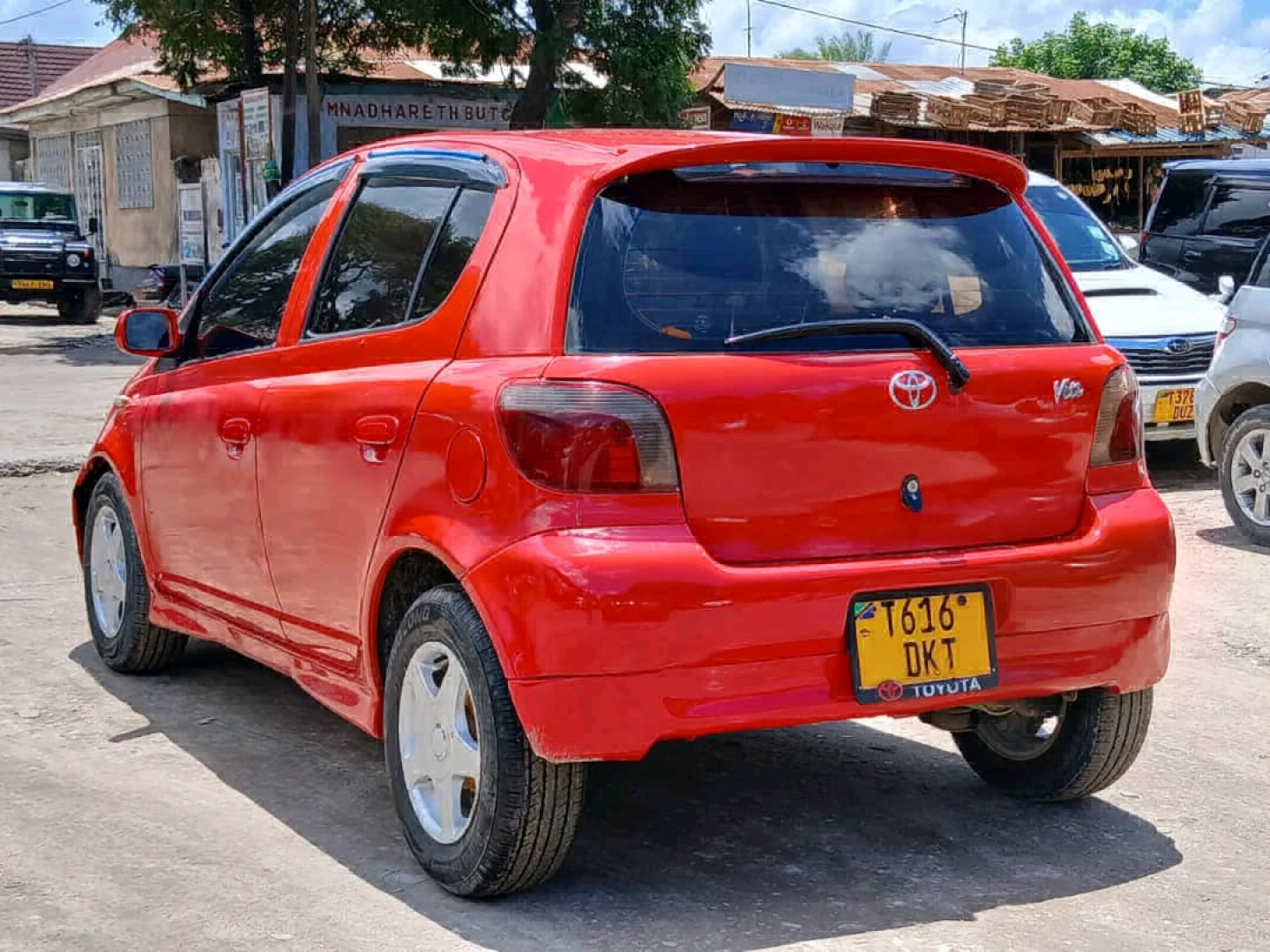 Used Red Toyota Vitz Hatchback (1290cc)