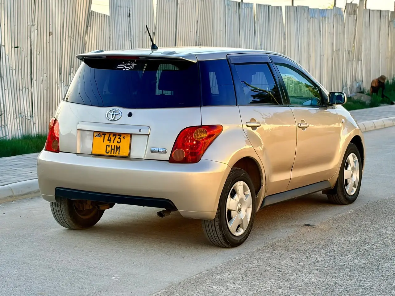 Toyota Ist 2005 (CHM) thumbnail 9