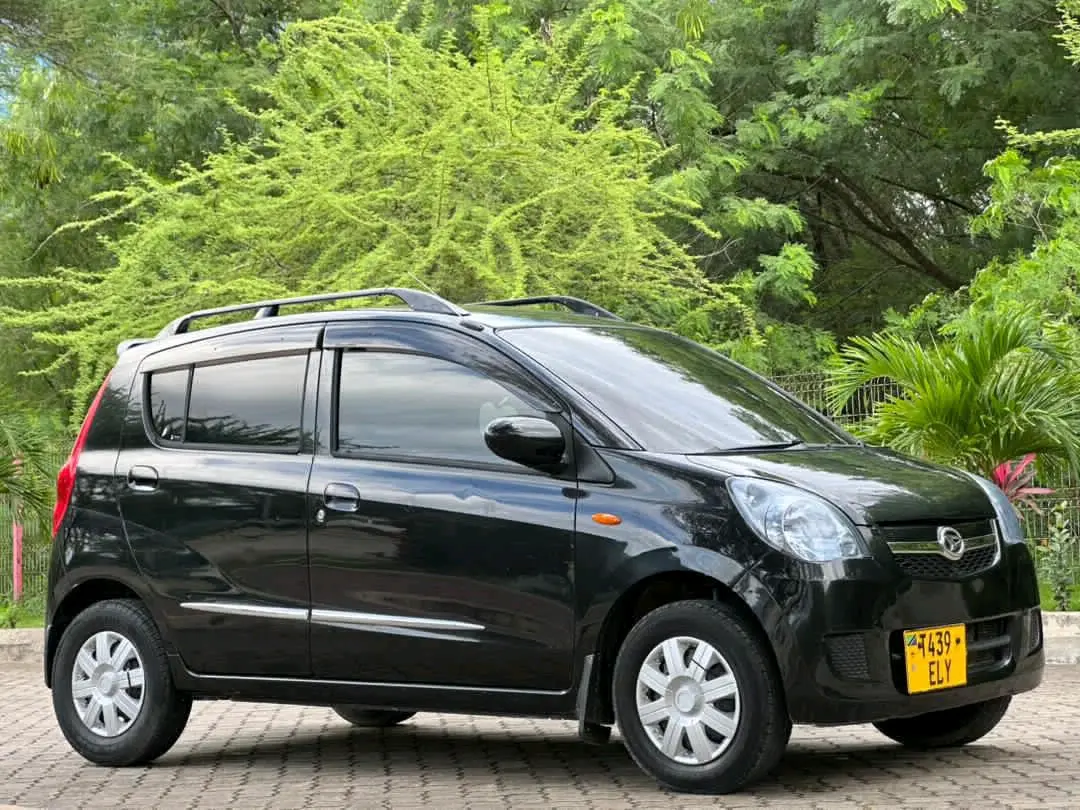 Daihatsu Mira 2010 thumbnail 2
