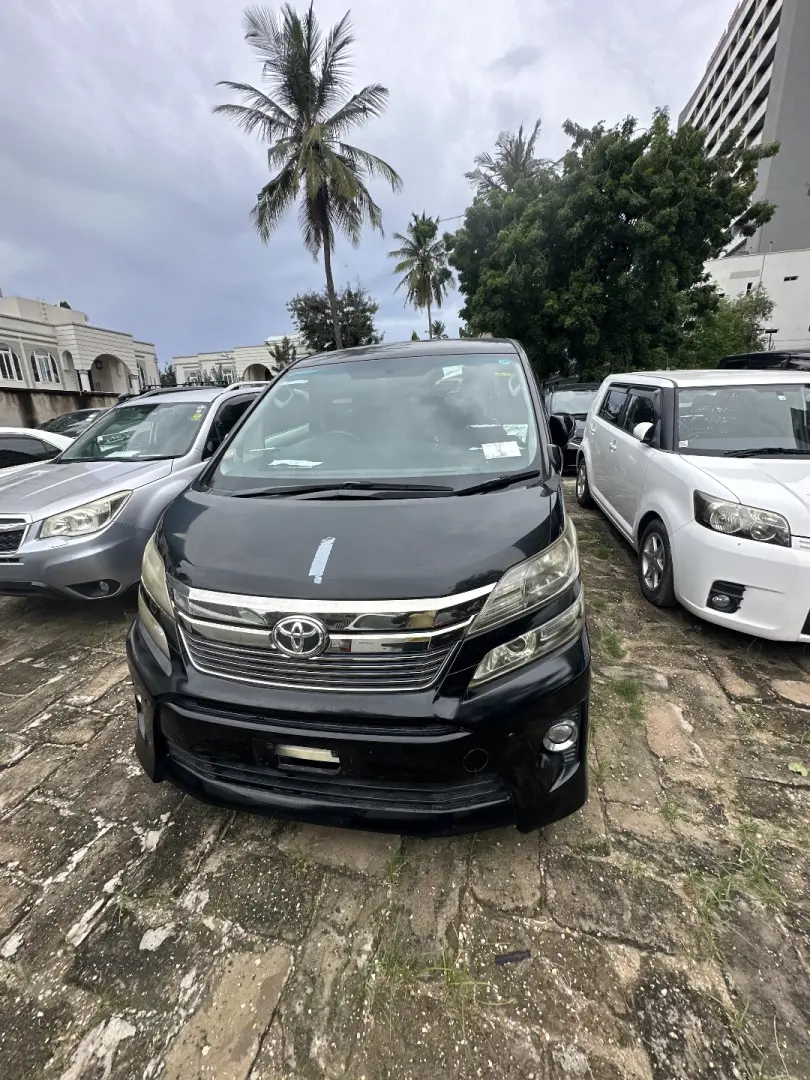 Toyota Vellfire 2014 thumbnail 4