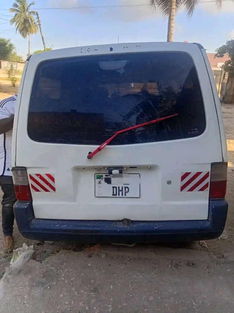 Used White Mazda Minibus for Sale thumbnail 2