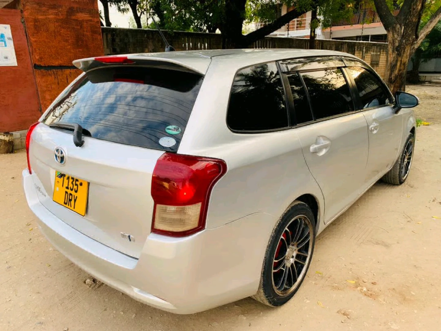 Toyota Fielder New Model 2010 (DRY) thumbnail 3
