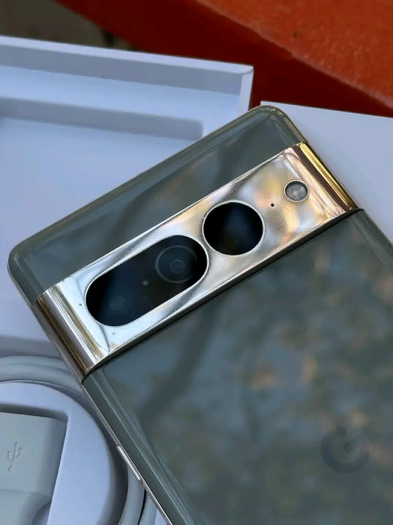 Google Pixel 7 Pro - Brand New thumbnail 3