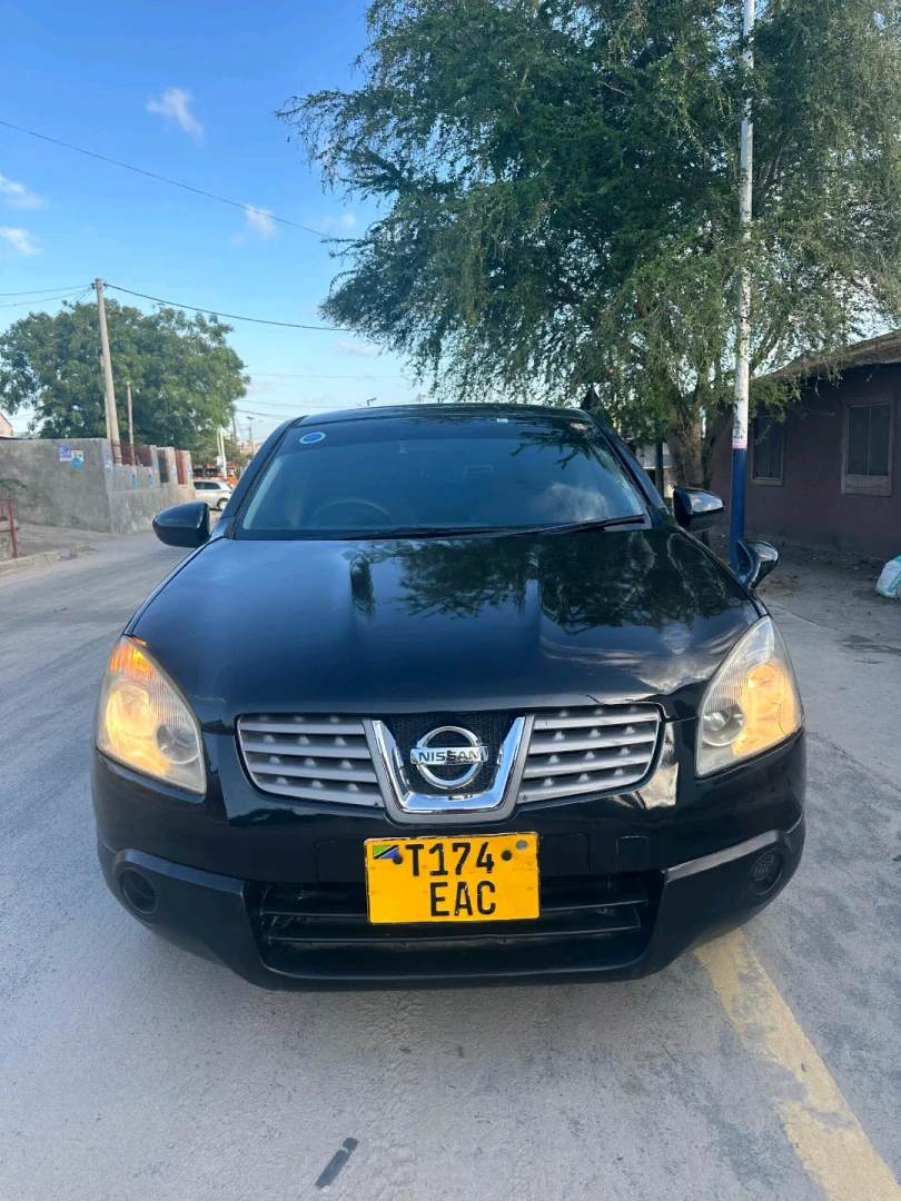 Nissan Dualis Black Car
