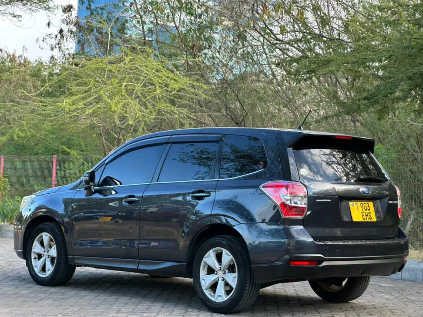Subaru Forester 2014 Non-Turbo SUV thumbnail 2