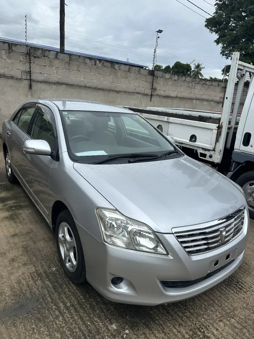 Toyota Premio 2010 thumbnail 2