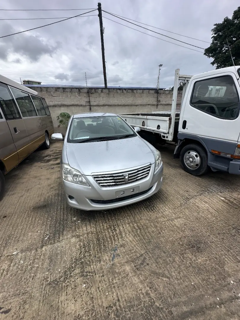 Toyota Premio 2010 thumbnail 3