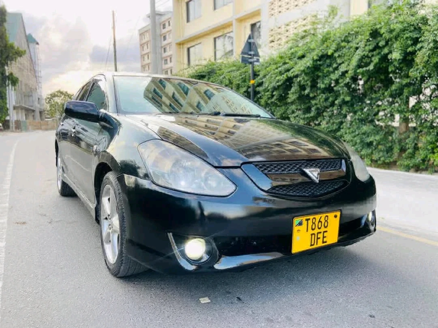 Used Black Toyota Caldina 1990 CC Engine