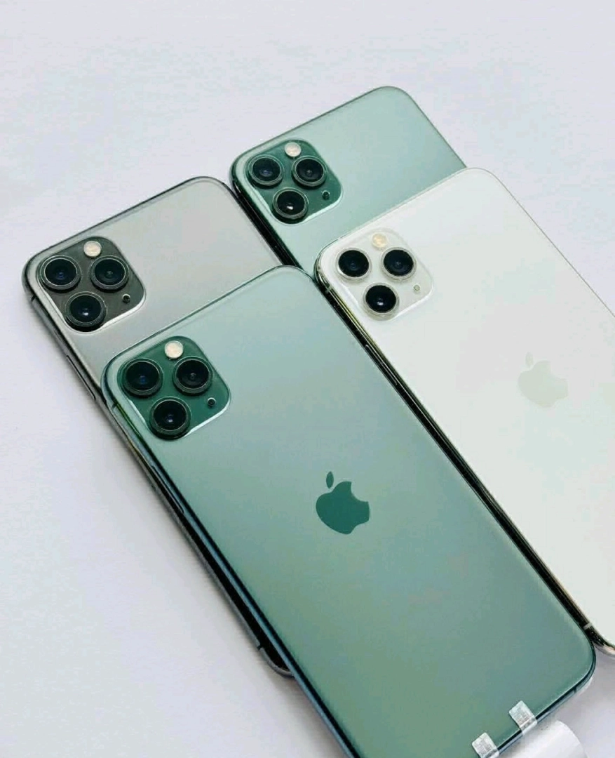 Apple iPhone 11 Pro Max 64GB/256GB thumbnail 5