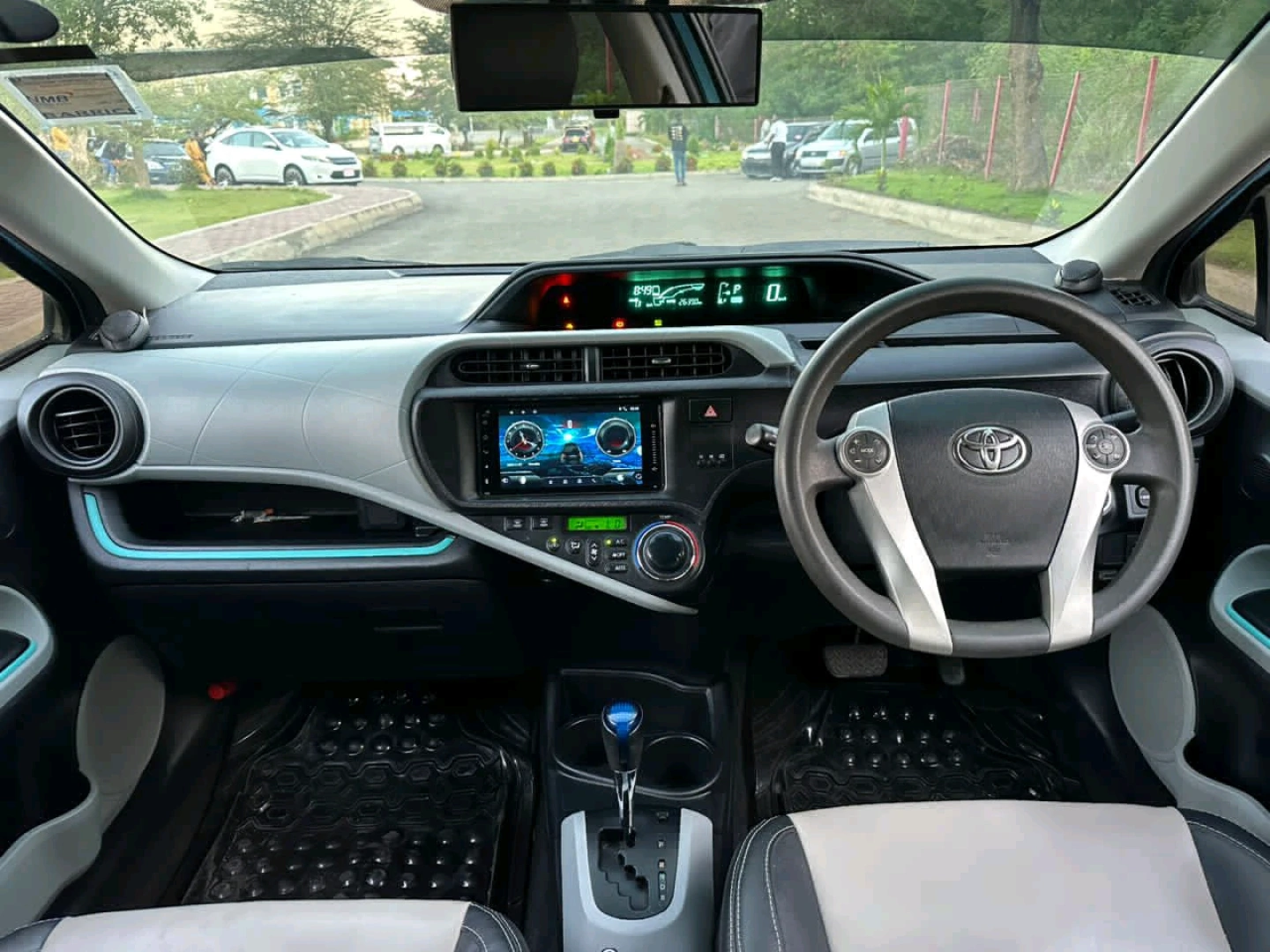 Toyota Aqua Hybrid 2013 - 1490cc, Clean Condition thumbnail 9