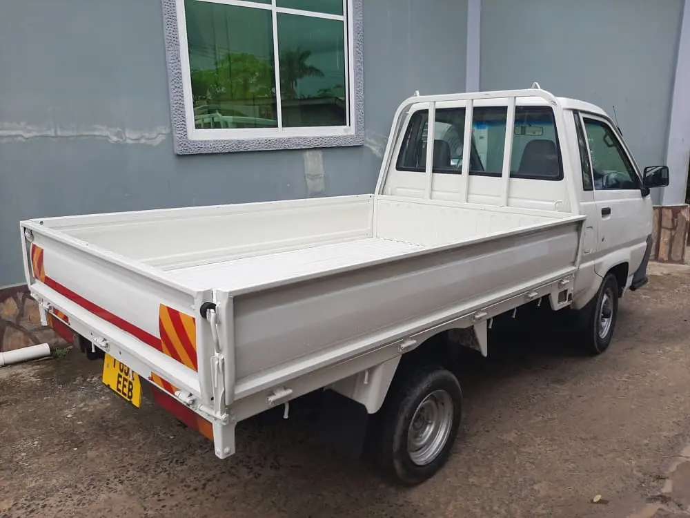 Toyota TownAce Pickup 2001 thumbnail 3