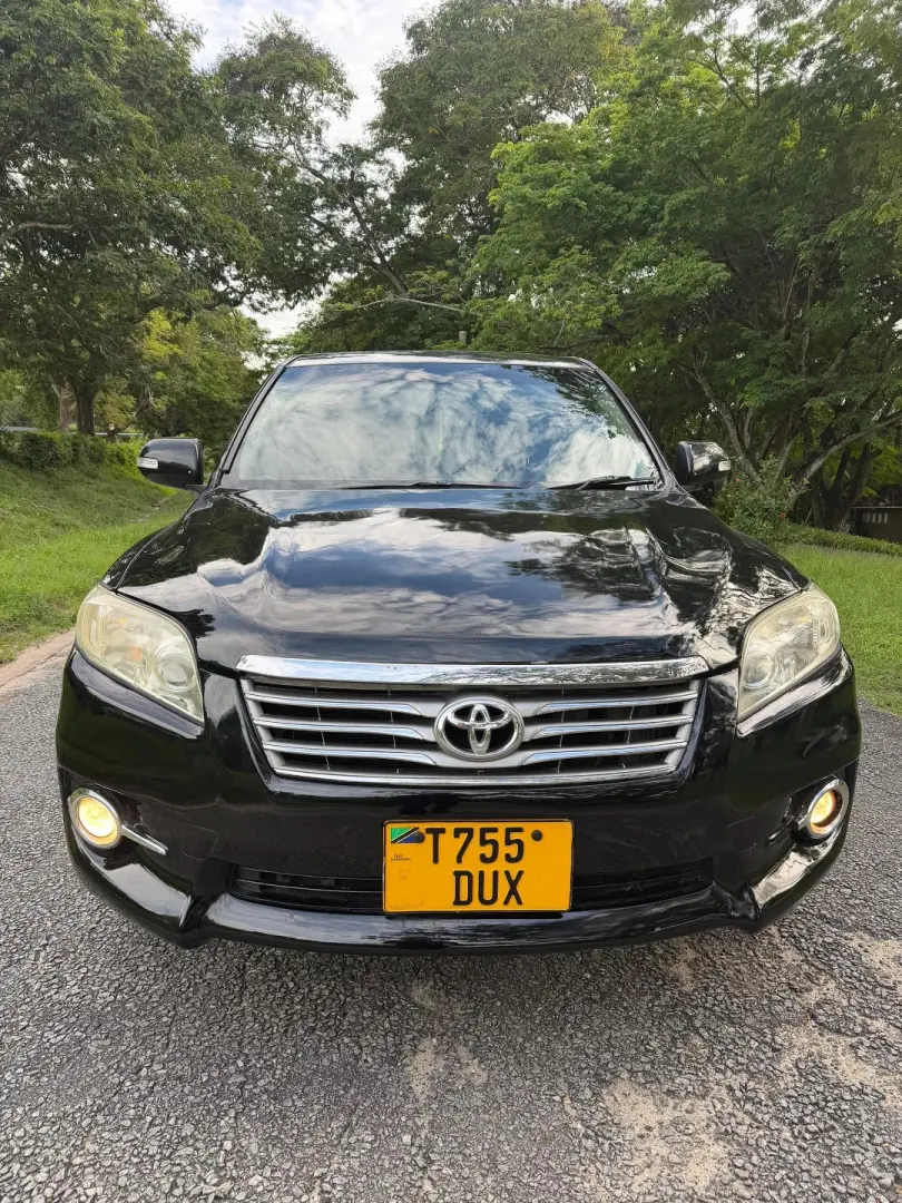 Toyota Vanguard 2010