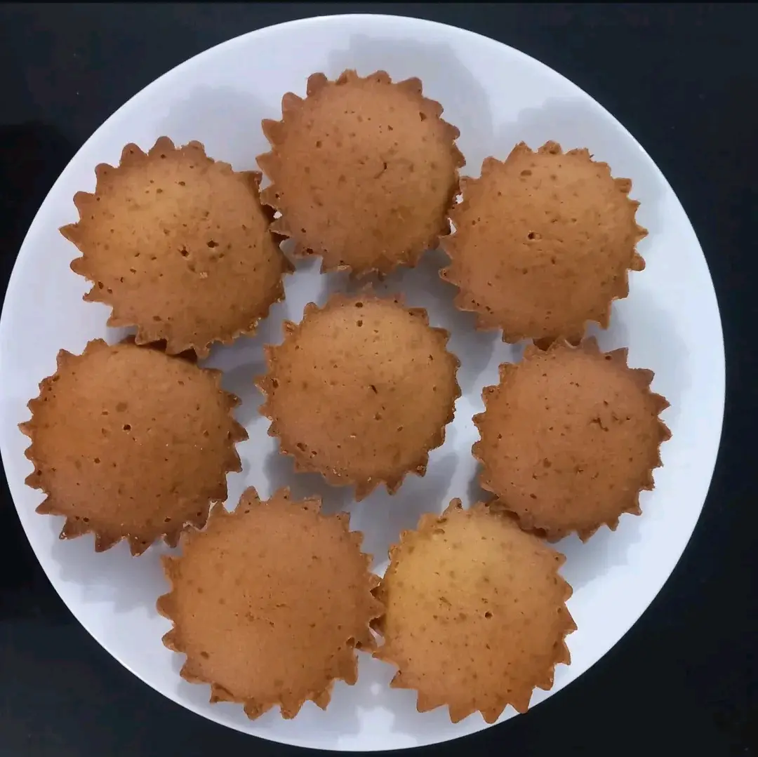 Cupcakes, Scones & Plain Cakes thumbnail 7