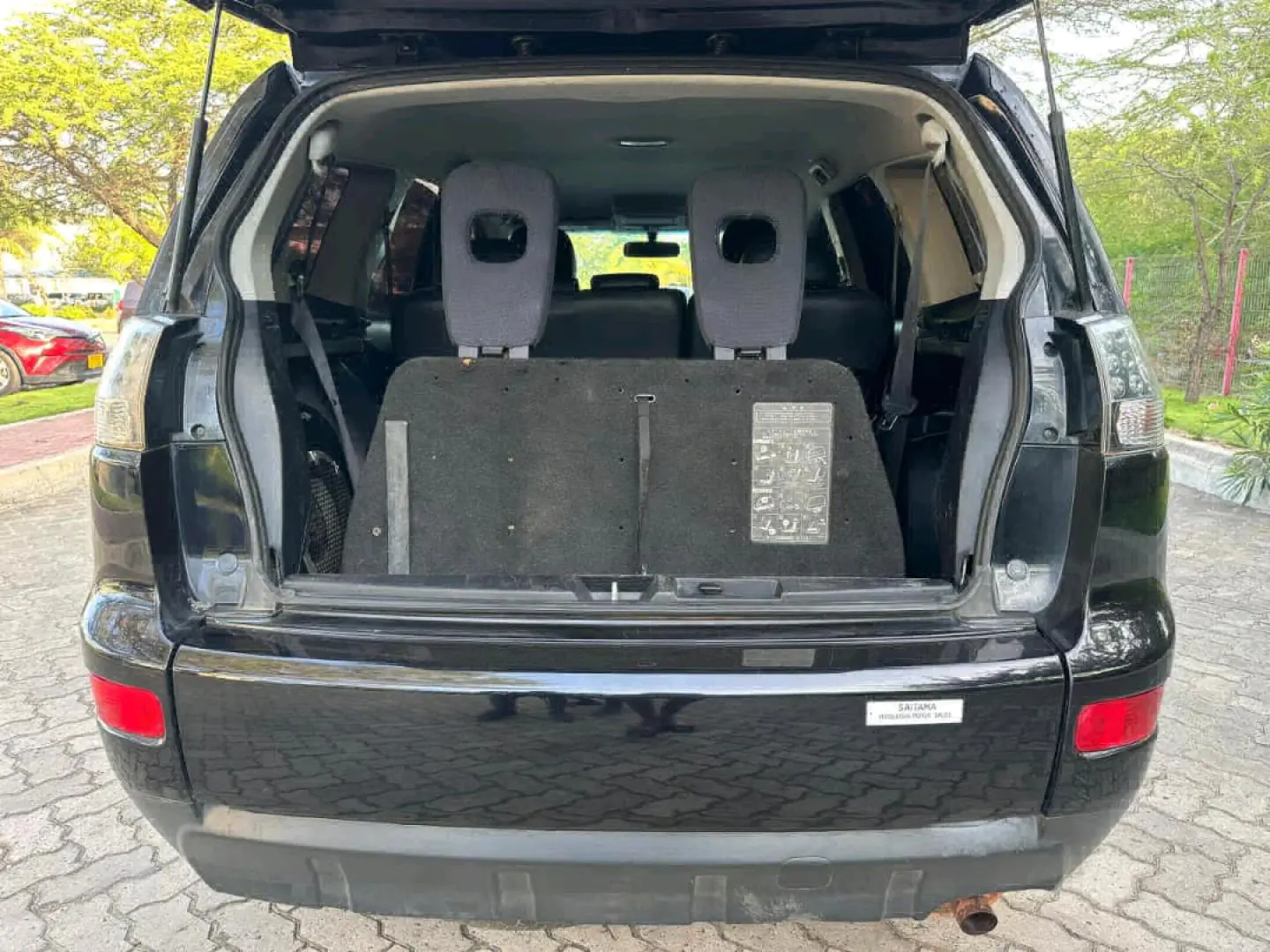 2009 Black Mitsubishi Outlander for Sale thumbnail 7