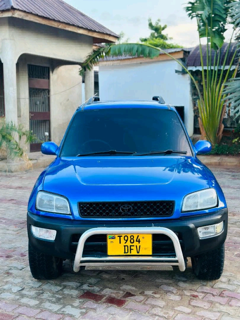 Toyota RAV4 Old Model (Reg DFV)