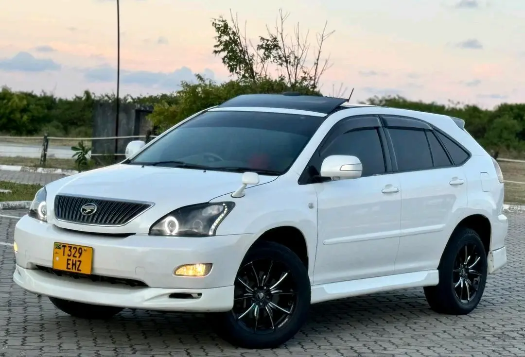 Toyota Harrier 2006, White, Full Option thumbnail 3