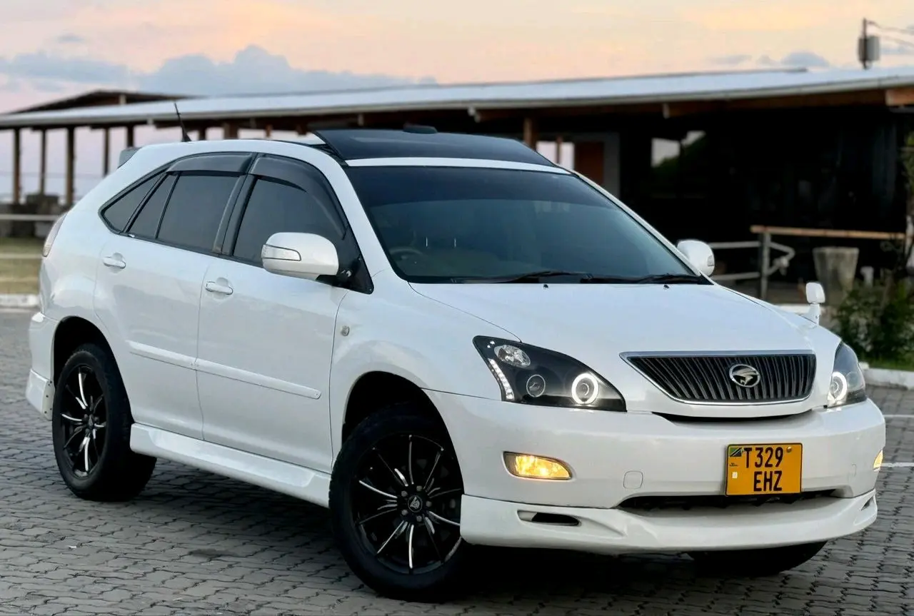 Toyota Harrier 2006, White, Full Option thumbnail 5