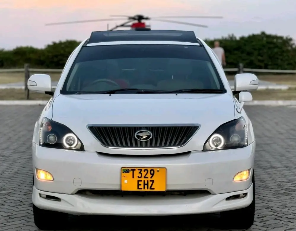 Toyota Harrier 2006, White, Full Option thumbnail 8