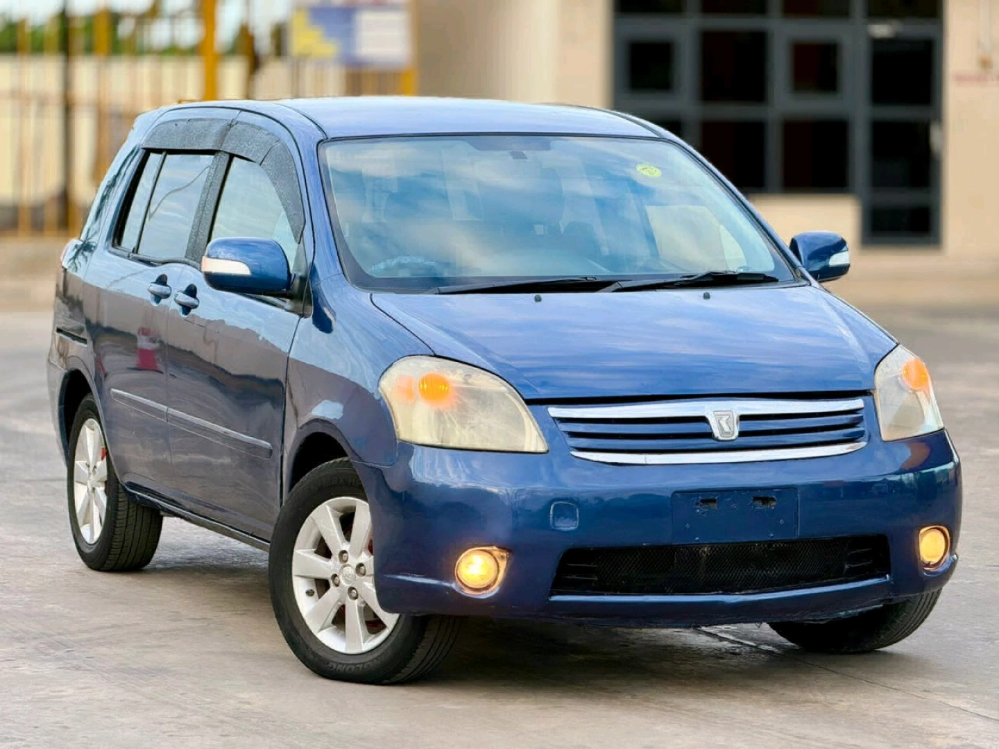 Toyota Raum Automatic 1490cc (Blue) thumbnail 5
