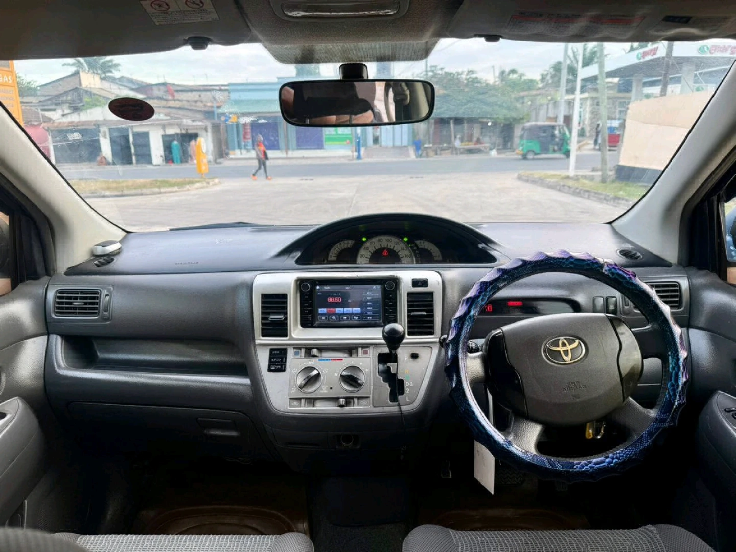 Toyota Raum Automatic 1490cc (Blue) thumbnail 9