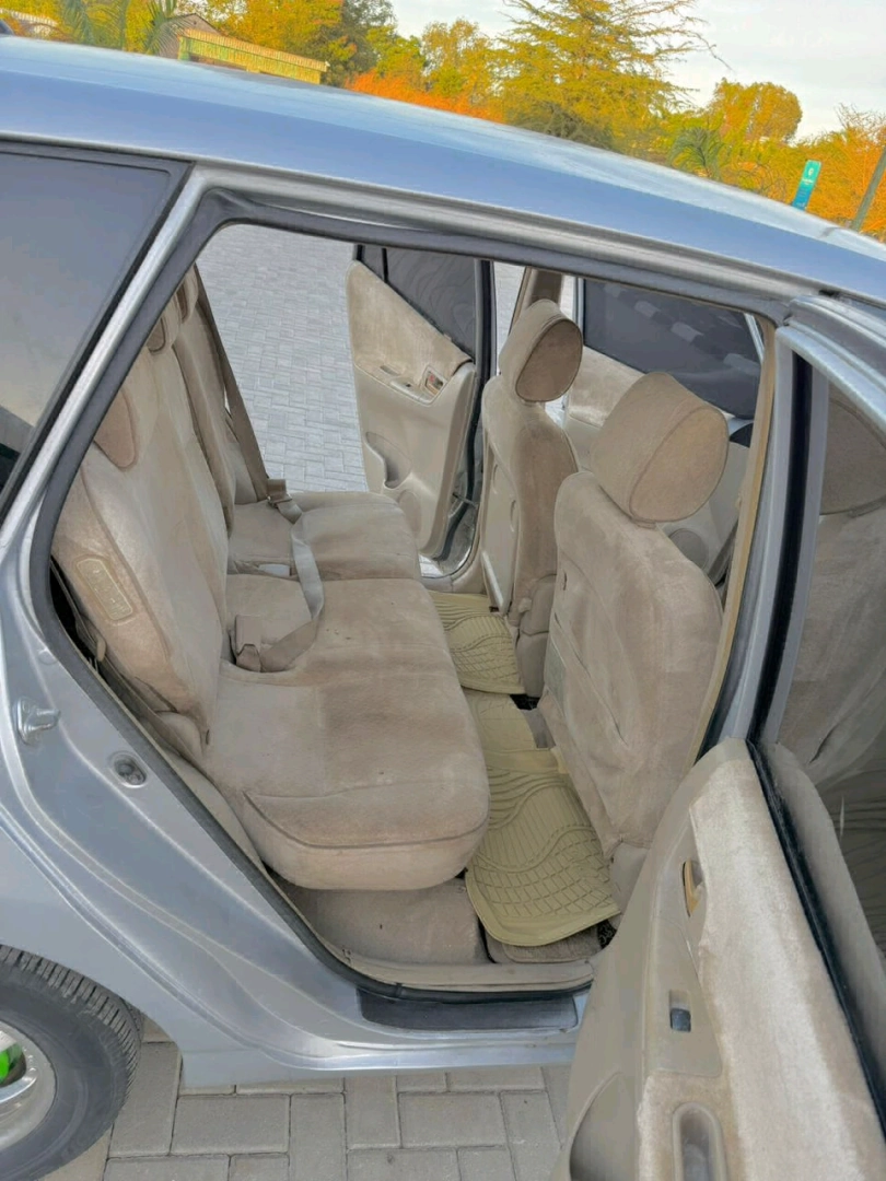 Used Silver Toyota Spacio 1490cc thumbnail 6