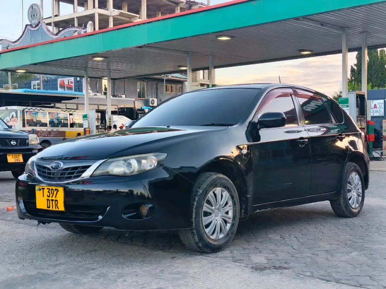 Subaru Impreza Hatchback (DTR) thumbnail 3