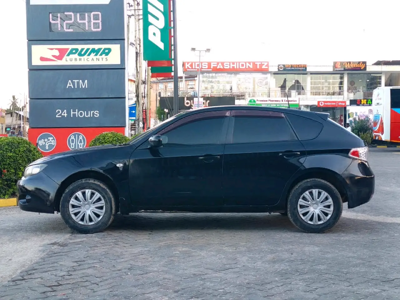 Subaru Impreza Hatchback (DTR) thumbnail 4