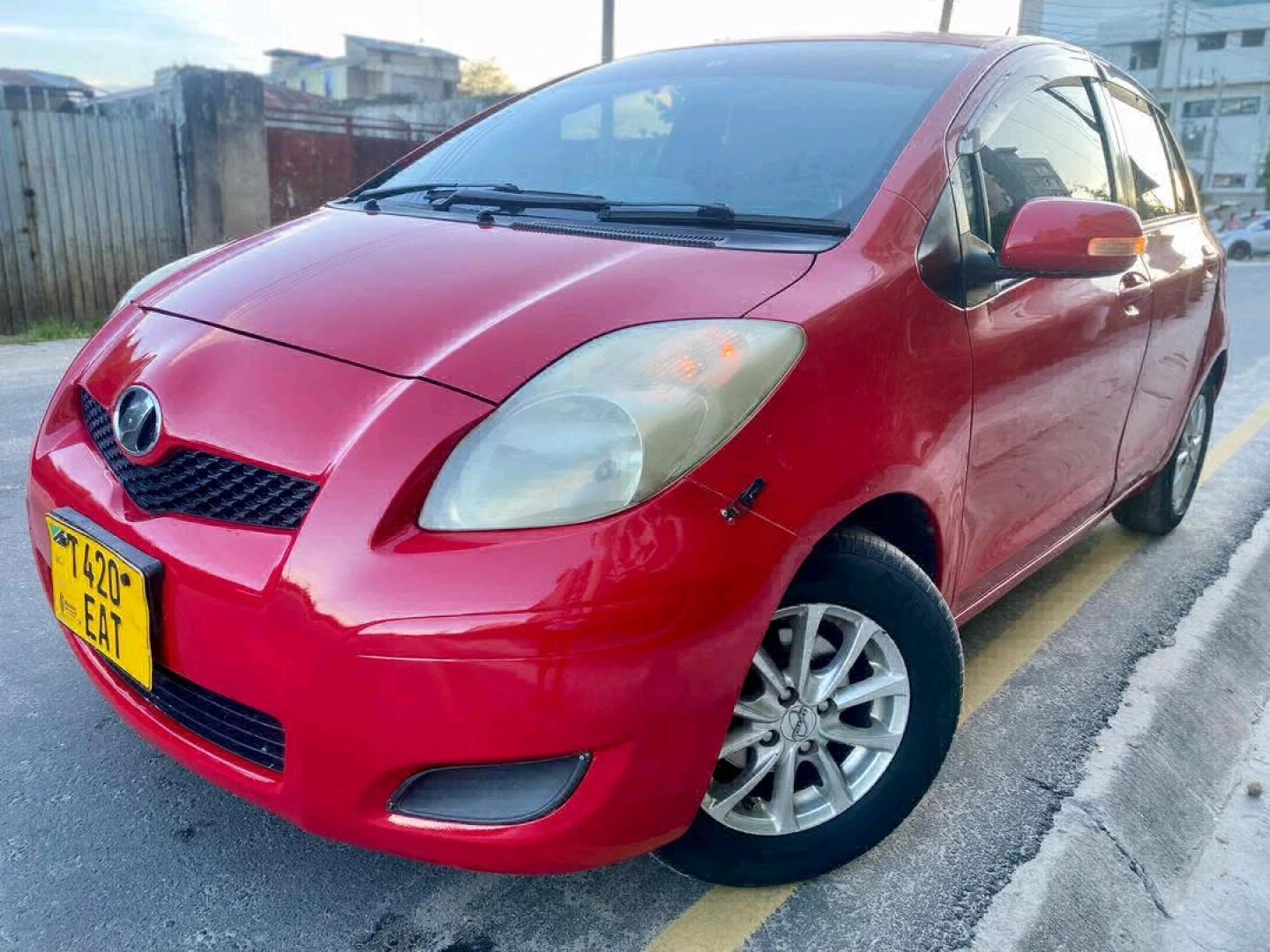 Toyota Vitz New Model Red Car thumbnail 5