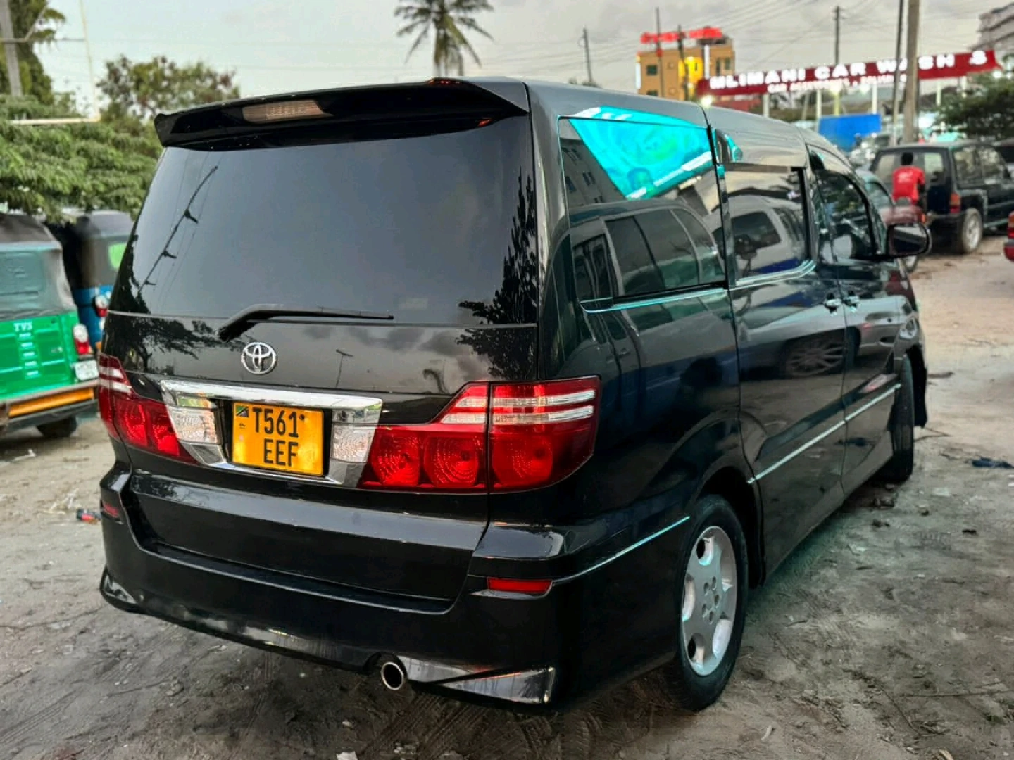 Toyota Alphard EEF 2007 Minivan thumbnail 4